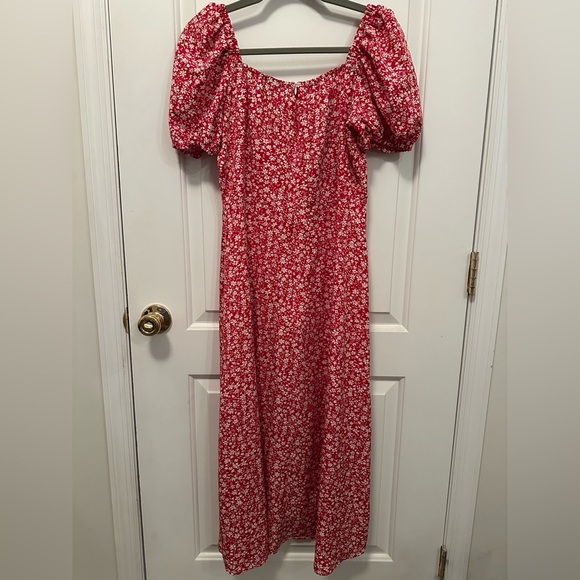 Ditsy Floral Midi Sundress with Slit and Puff Sleeves - Picture 5 of 5